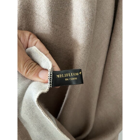 mellifluous Ruana Cape Beige White viscose wrap Scarf Sweater Poncho Open Front - Picture 2 of 6